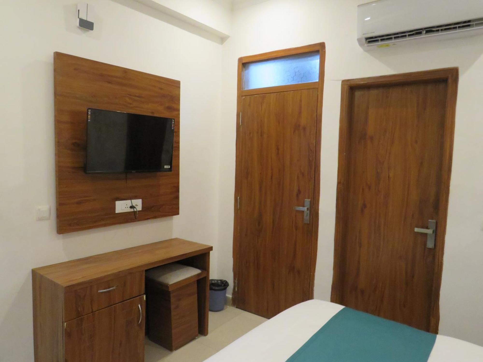 Hotel Namami Tapovan Рішикеш Екстер'єр фото