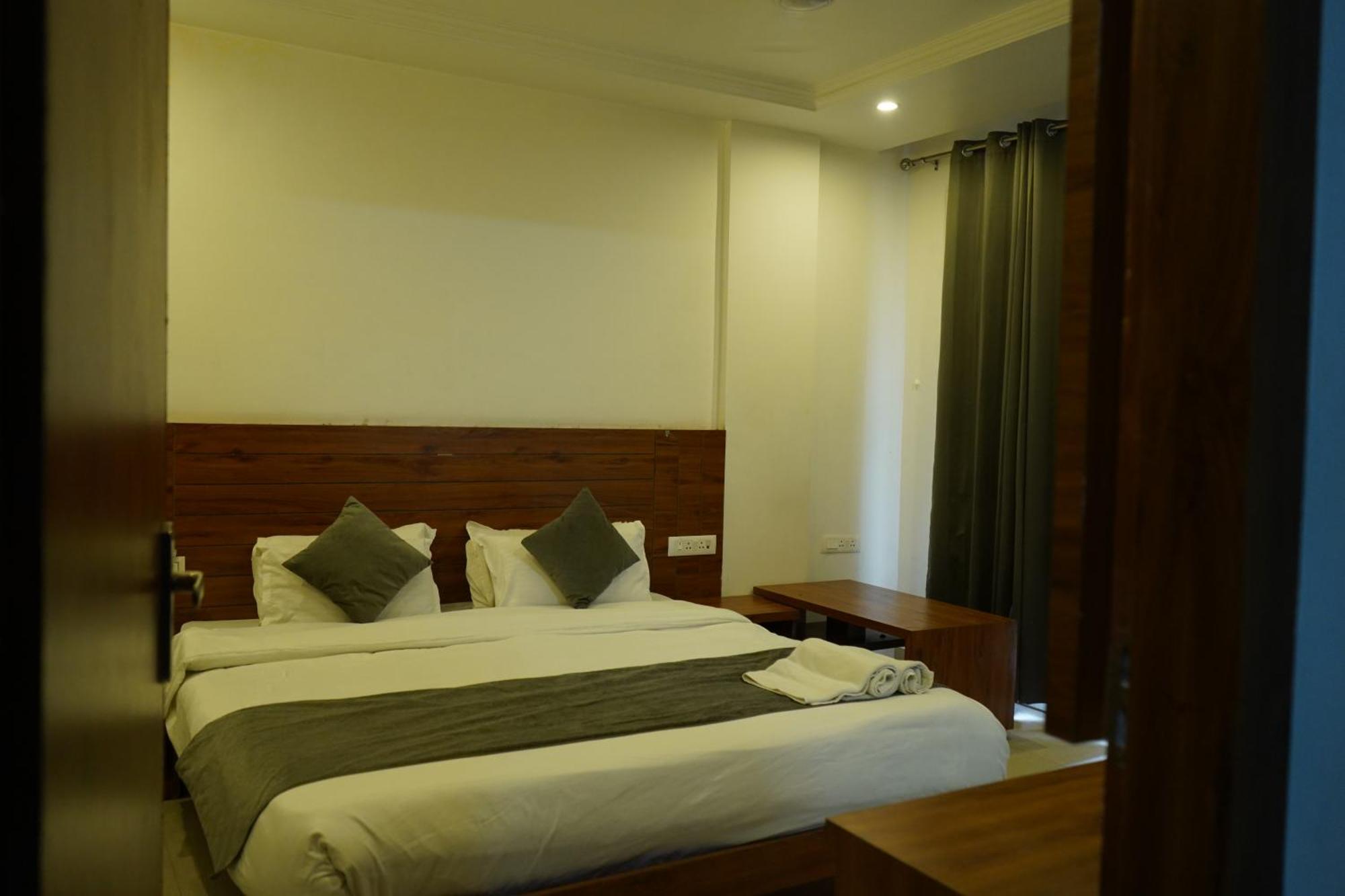 Hotel Namami Tapovan Рішикеш Екстер'єр фото